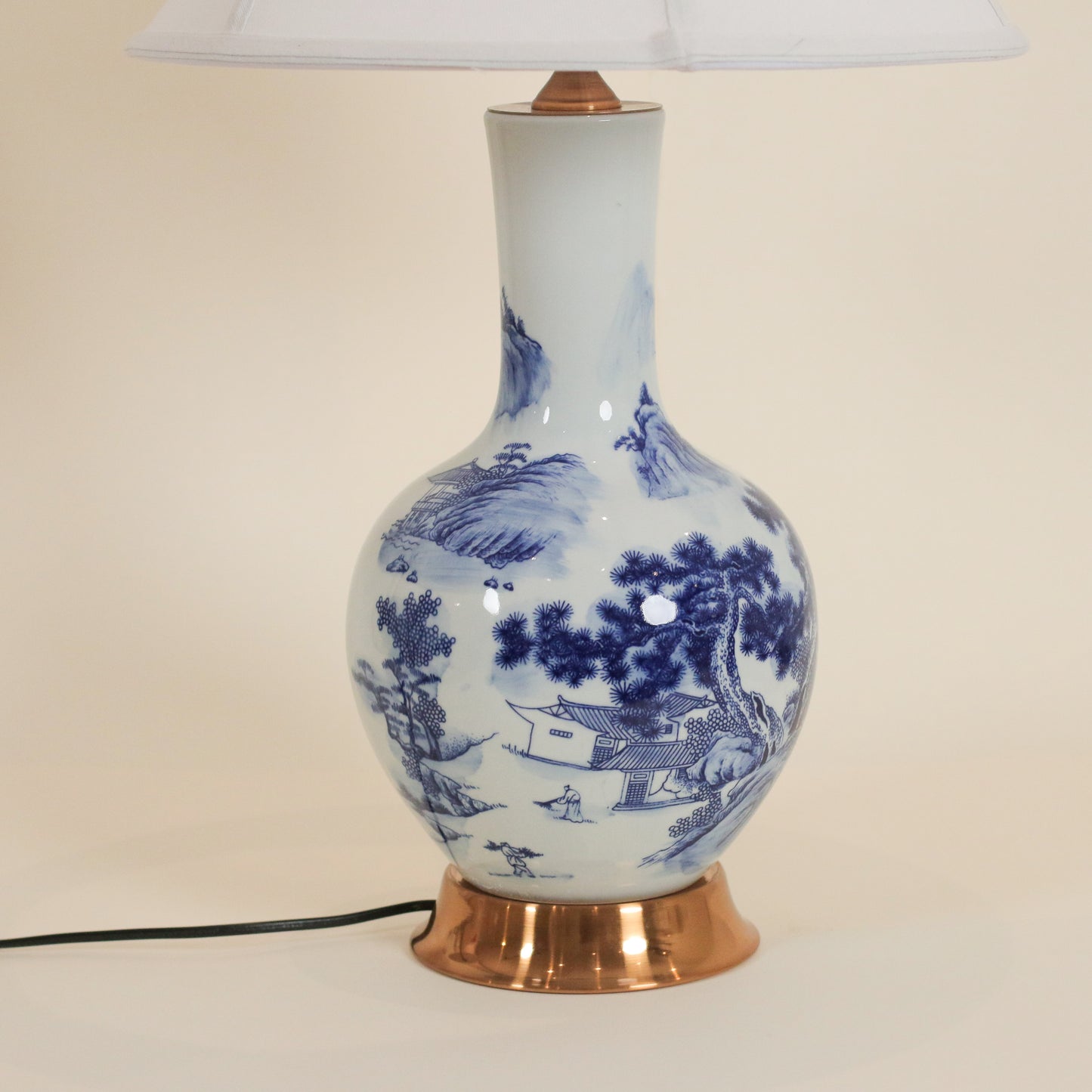 Blue & White Table Lamp 04