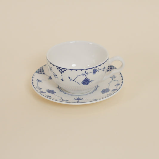 Tea Cup & Saucer