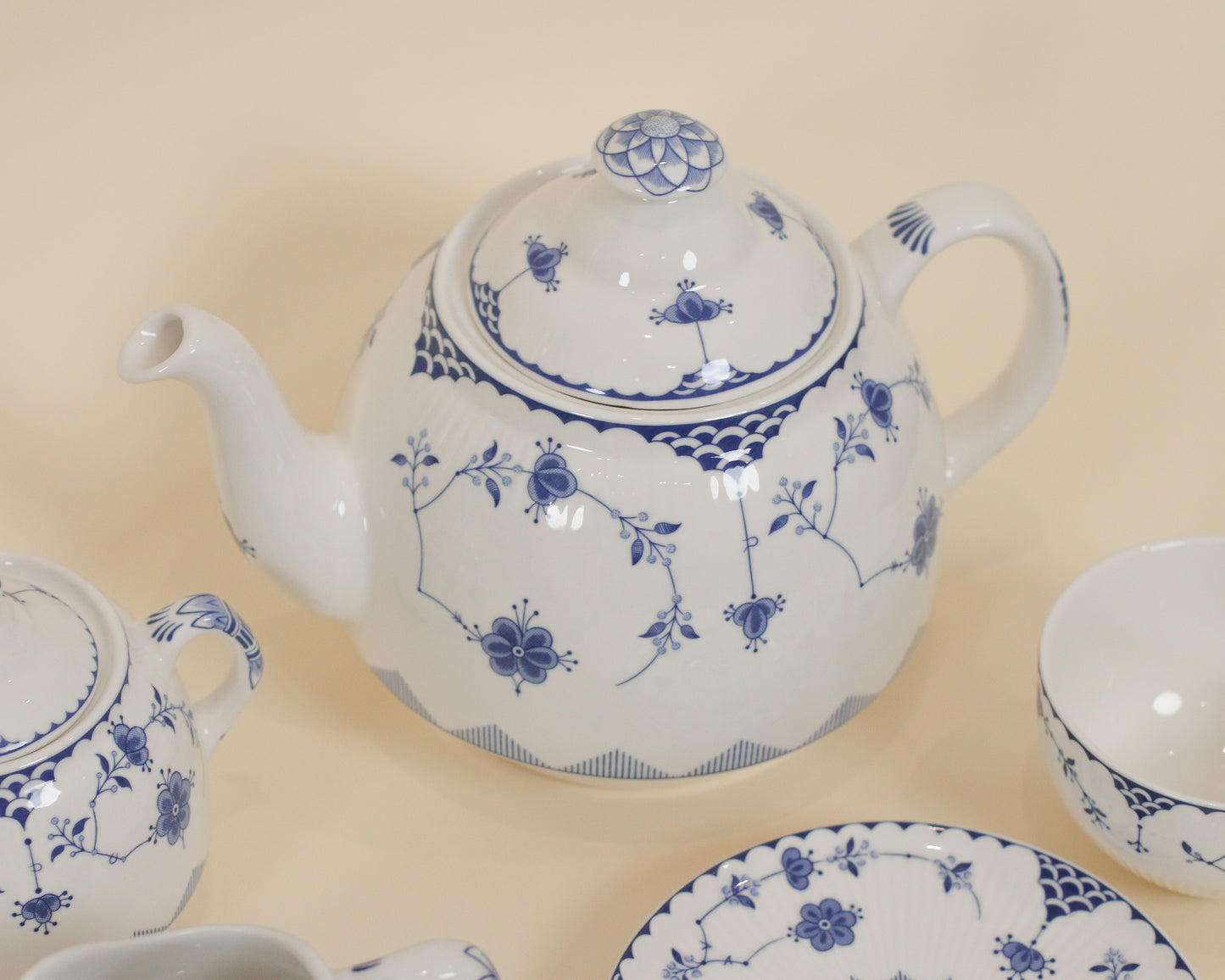 Tea Set (9pcs)